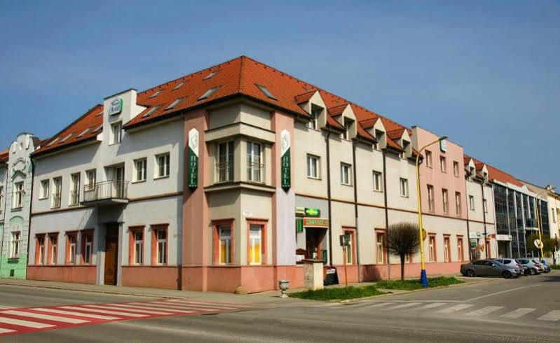 Teledom Hotel Košice Exterior foto